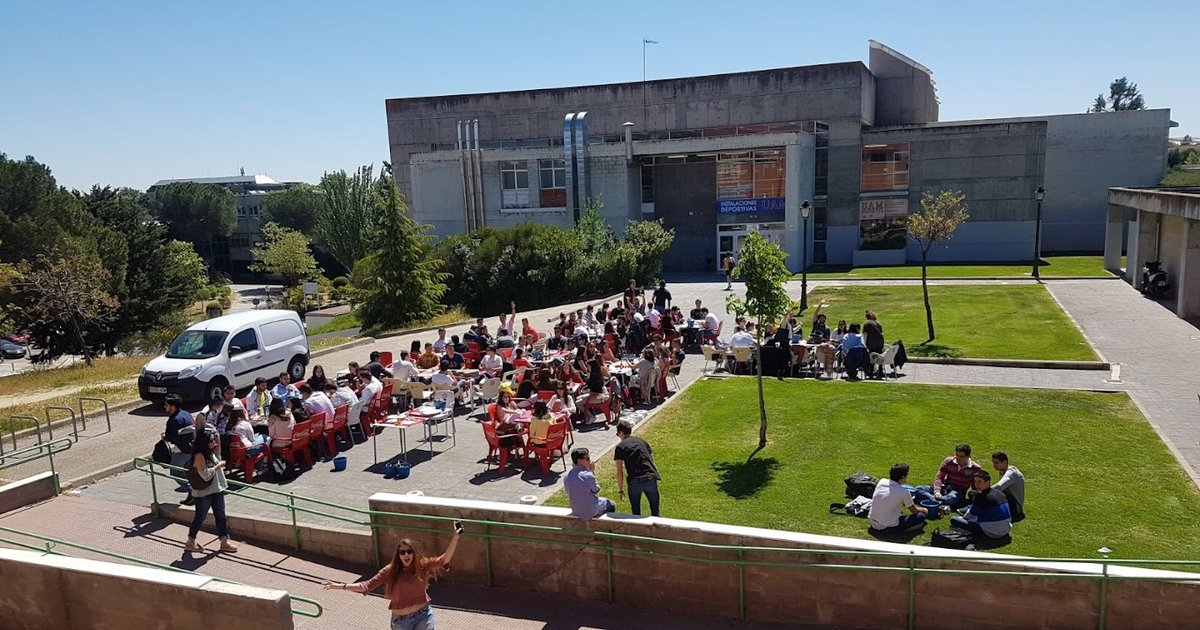 La Cafetería del Polideportivo: la mejor terraza en la UAM